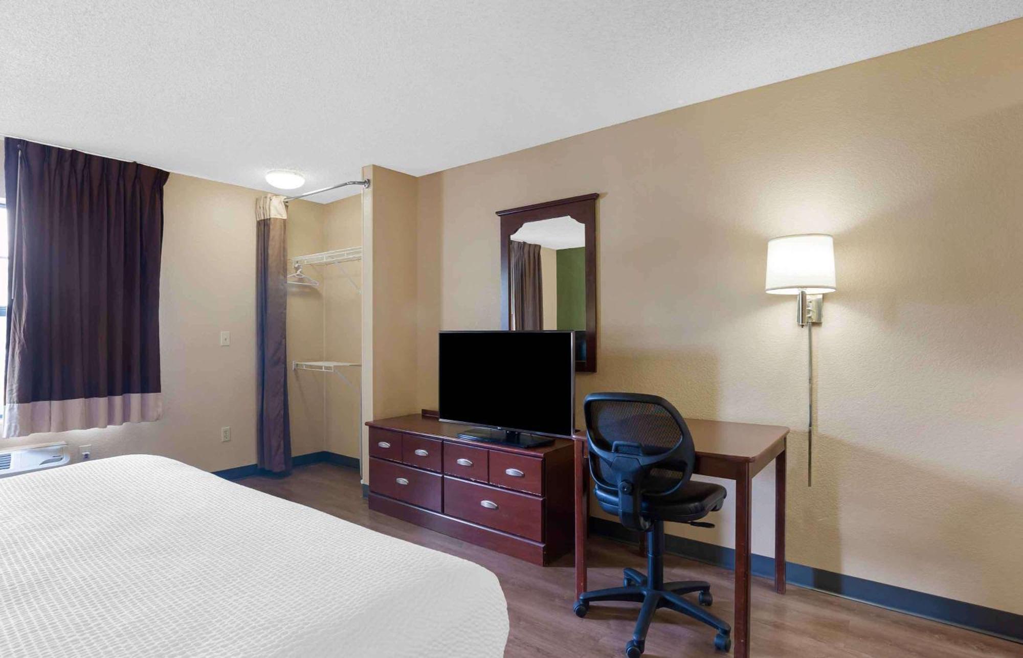 Extended Stay America Suites - North Chesterfield - Arboretum Richmond Exterior foto